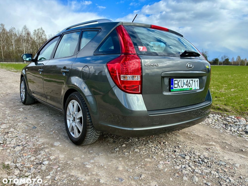 Kia Ceed 1.4 CVVT ISG Vision - 12