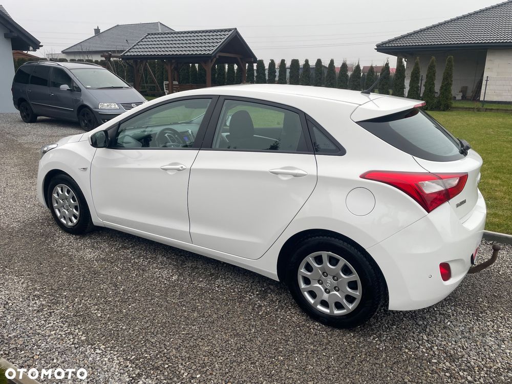 Mazda 2 SKYACTIV-G 75 Exclusive-Line - 7