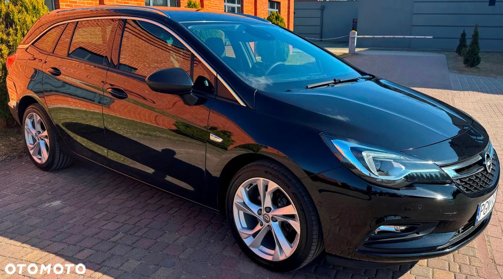 Opel Astra 1.6 CDTI Cosmo - 36