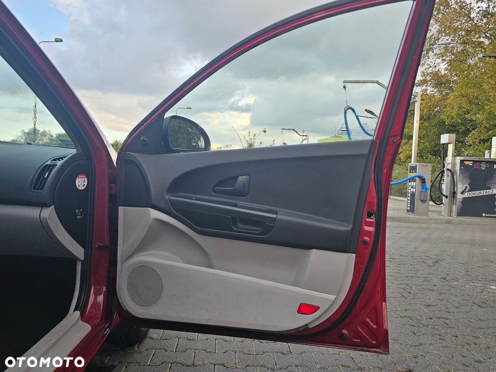 Kia Ceed 1.4 Comfort - 11