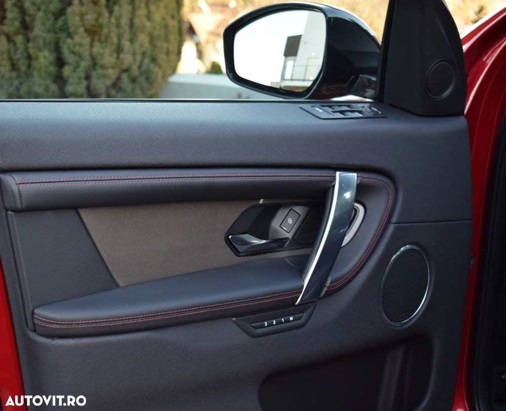 Land Rover Discovery Sport 2.0 D180 R-Dynamic MHEV HSE - 25