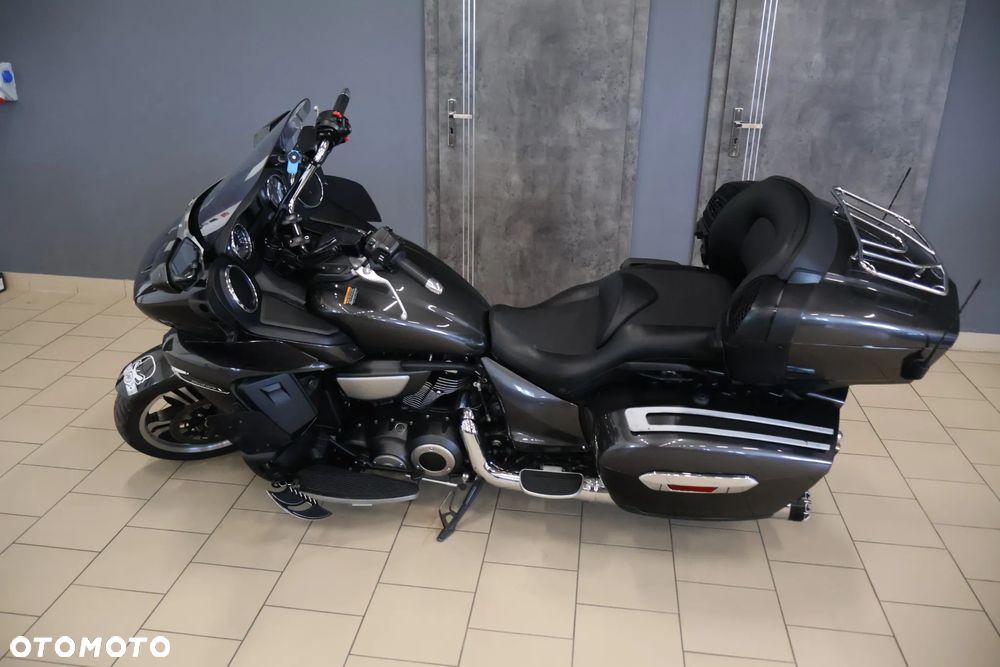 Yamaha Venture - 25