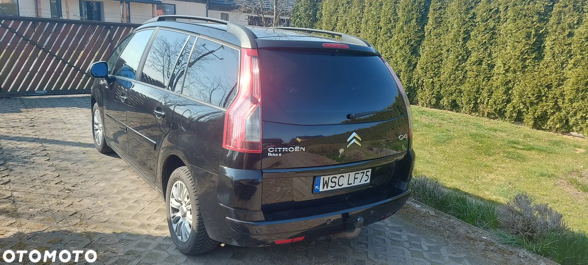 Citroën C4 Grand Picasso 1.6 HDi FAP Exclusive - 4