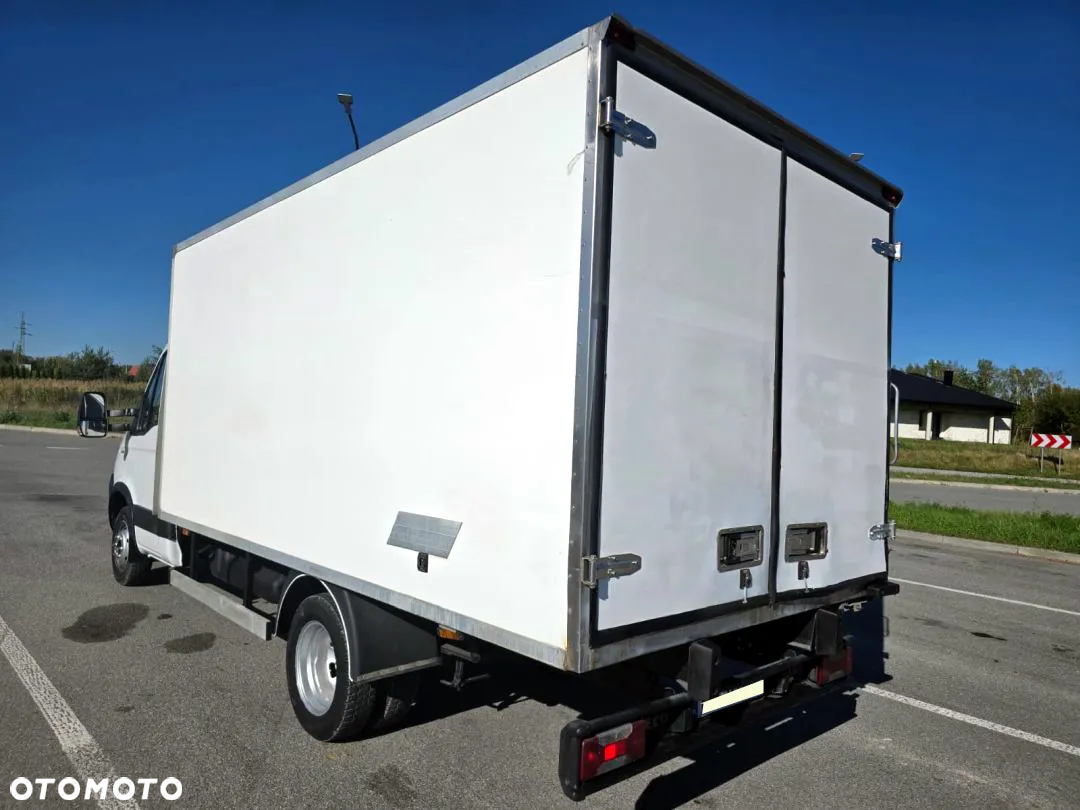 Iveco Daily - 33