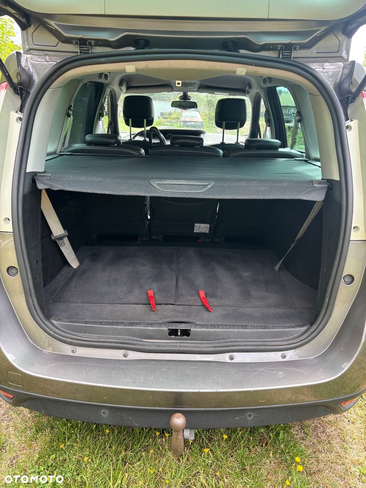 Renault Grand Scenic ENERGY TCe 115 Bose Edition - 20