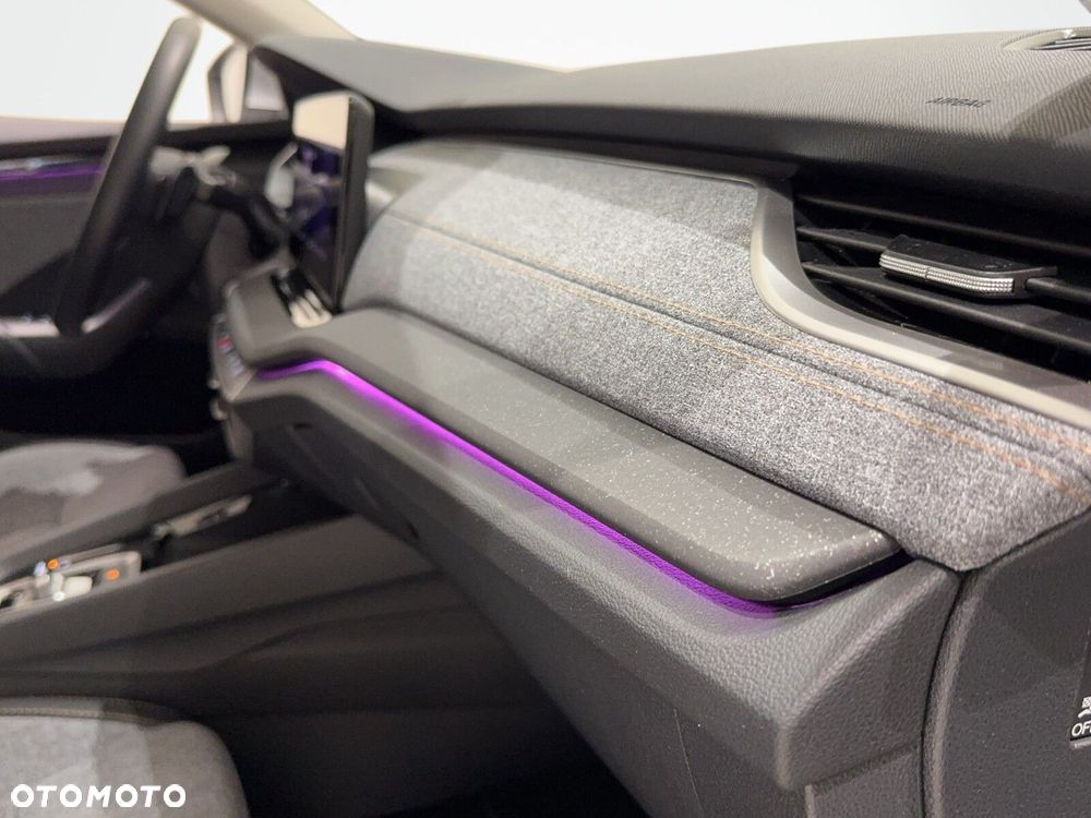 Skoda Octavia 2.0 TDI Selection DSG - 20