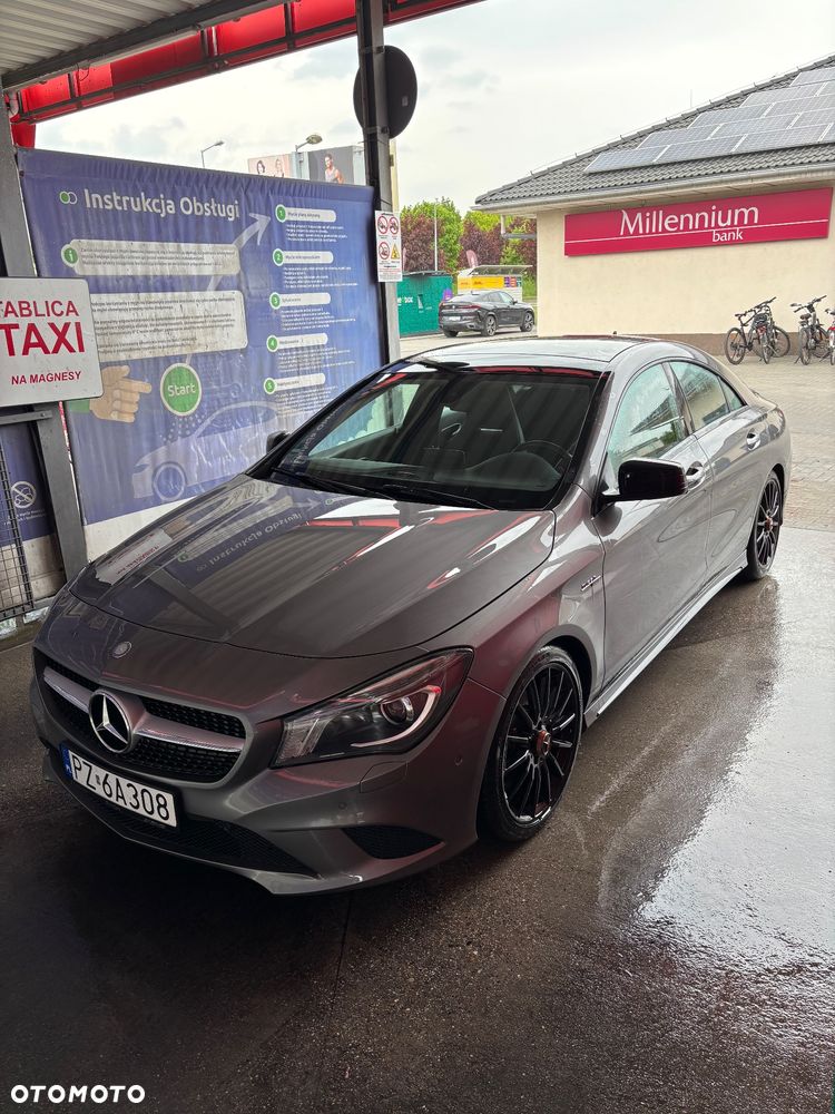 Mercedes-Benz CLA 250 4-Matic Sport - 12