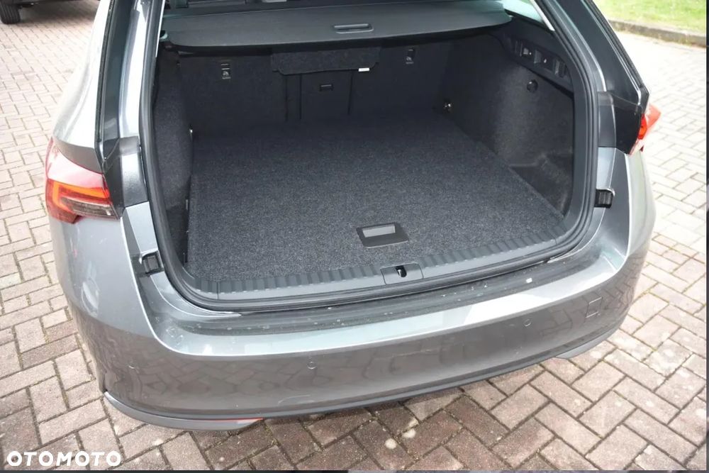 Skoda Octavia 1.5 TSI mHEV Essence DSG - 33