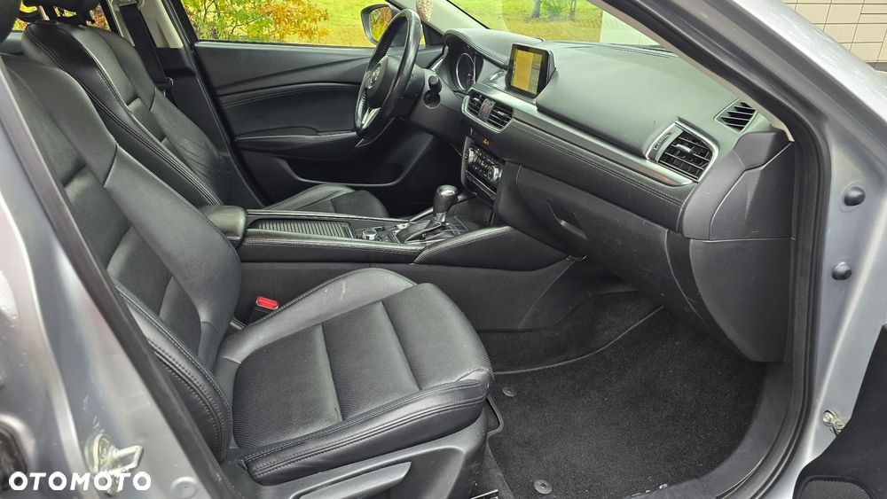 Mazda 6 - 10