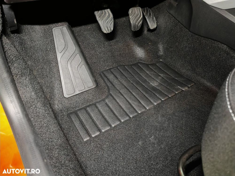 Dacia Duster 1.5 Blue dCi Prestige - 29