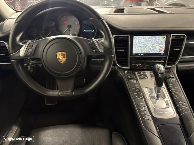 Porsche Panamera S e-Hybrid - 51