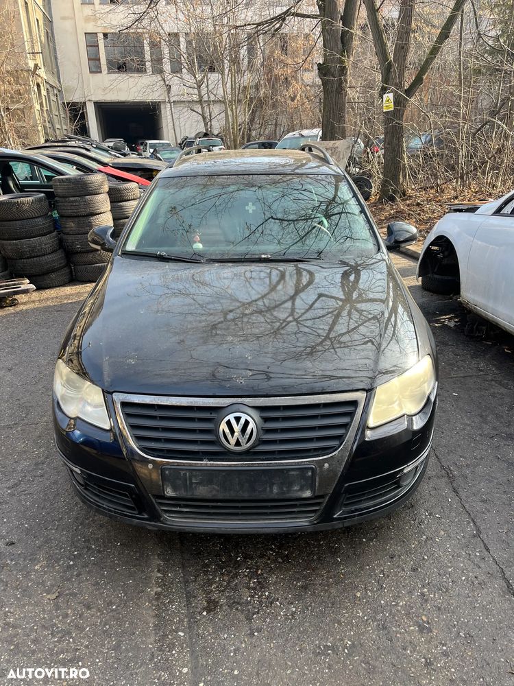Dezmembrez VW Volkswagen Passat B6 break 2.0 diesel 170CP cutie automata DSG negru - 9