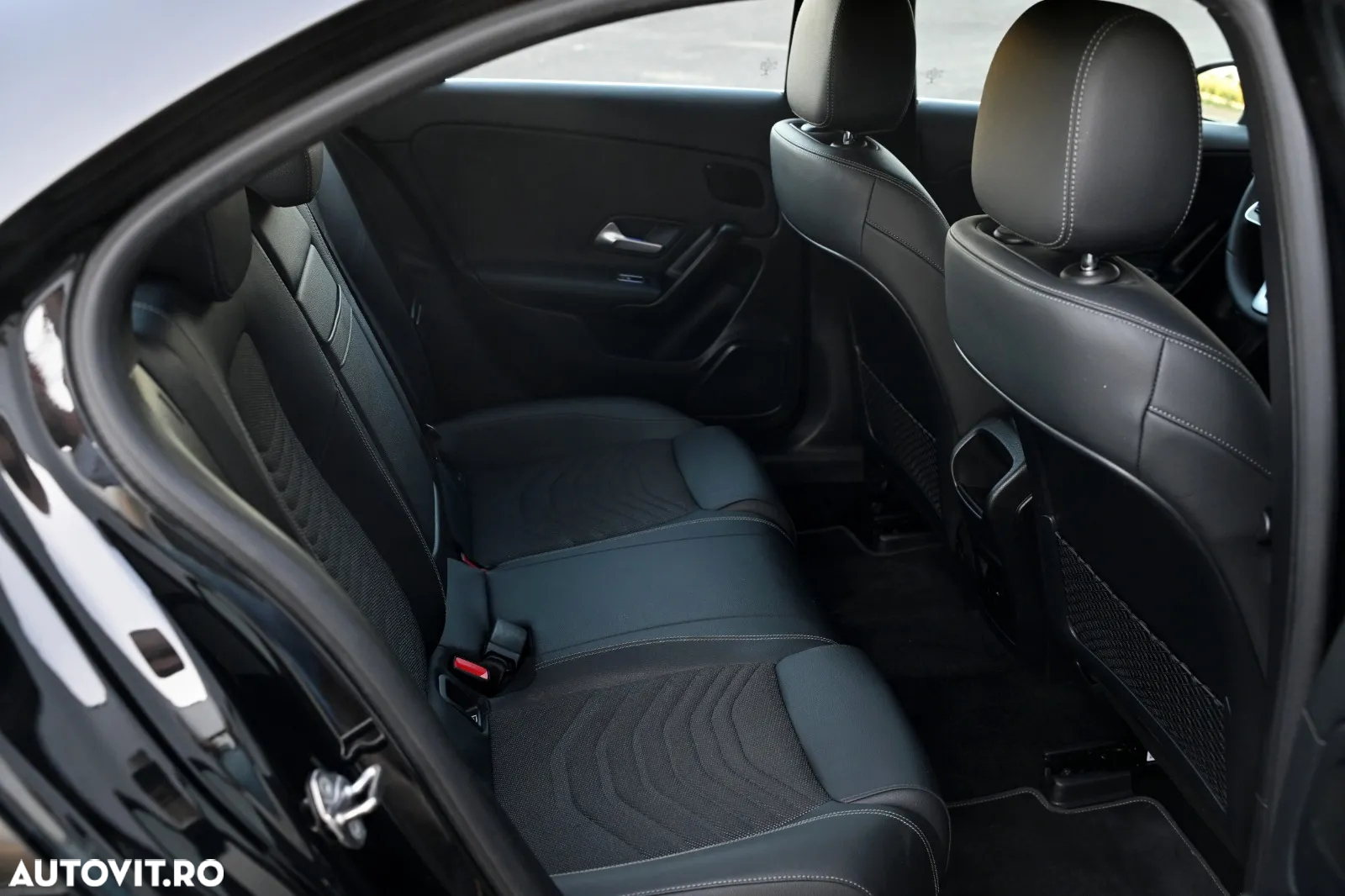 Mercedes-Benz A 200 d 4Matic 8G-DCT - 6