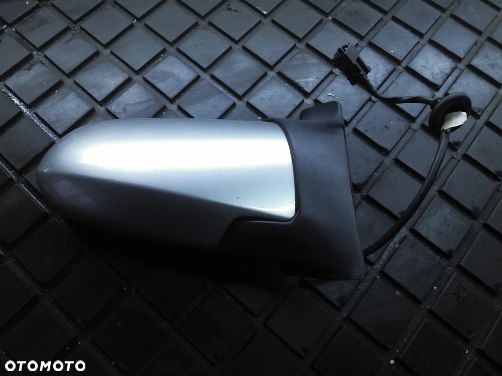 OPEL ZAFIRA A I LUSTERKO PRAWE 5 PIN LIFT EUROPA SREBRNE POSIADAM 2 SZT - 1