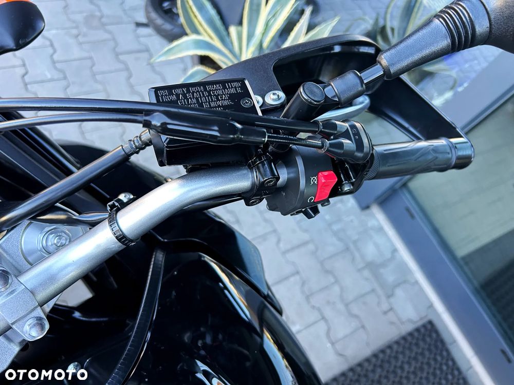 Yamaha Super Tenere - 9