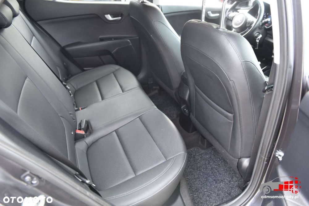 Kia Stonic - 20
