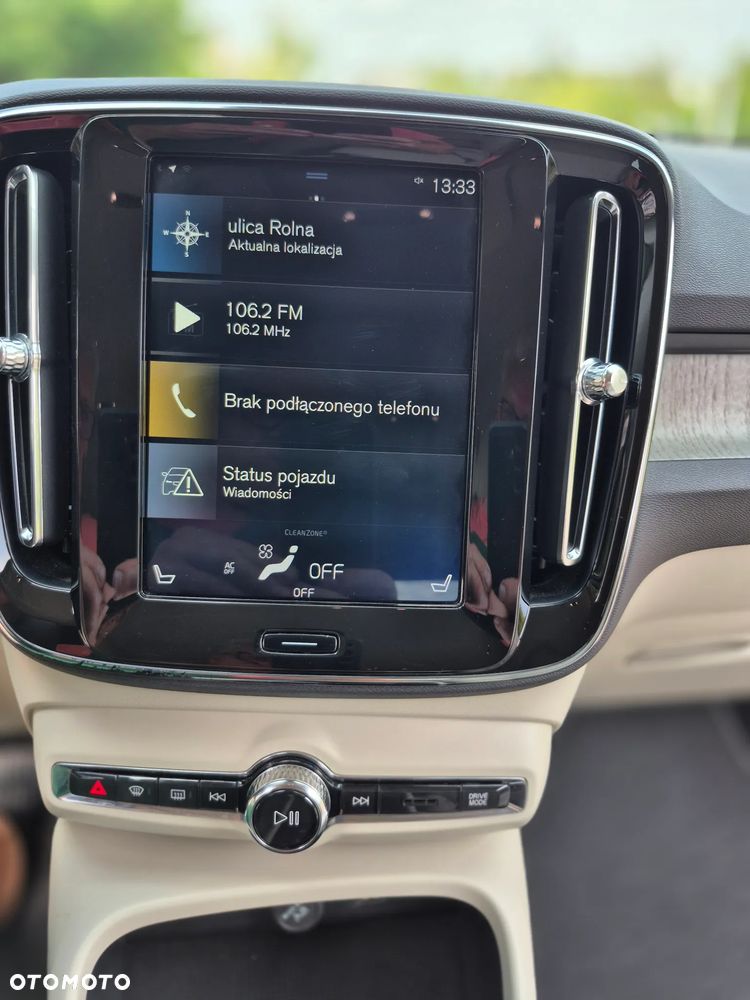 Volvo XC 40 T3 Inscription - 17