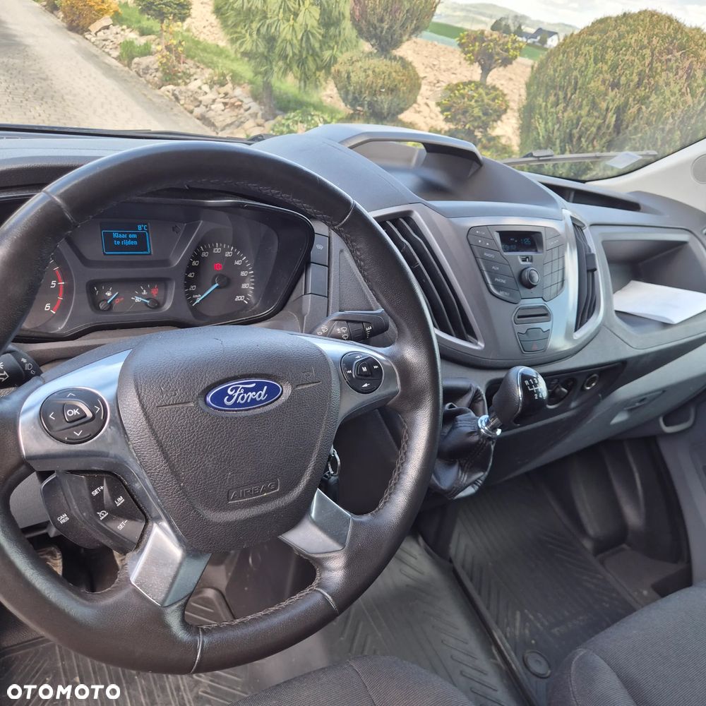 Ford Transit - 18