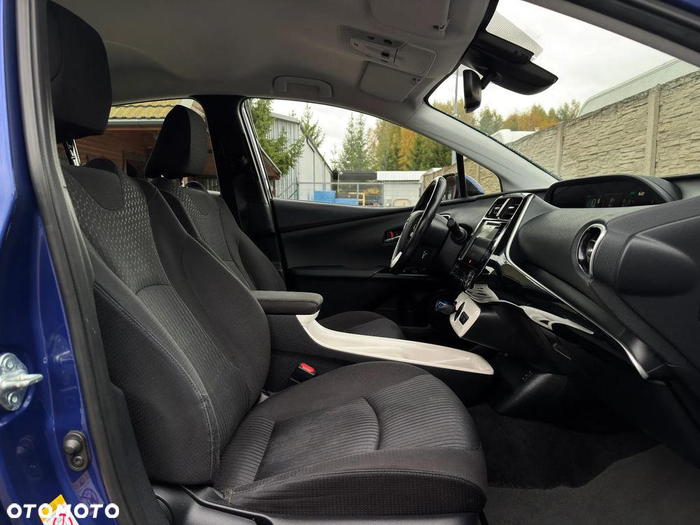 Toyota Prius 1.8 Hybrid Premium - 17