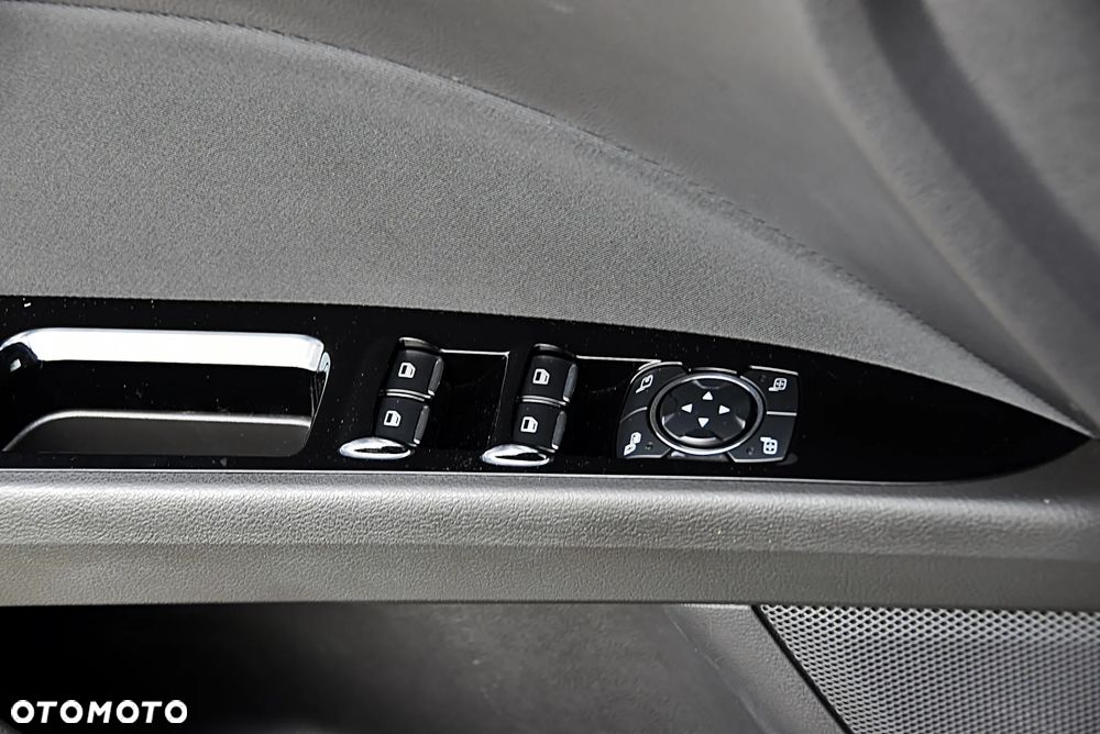 Ford Mondeo 2.0 TDCi Edition PowerShift - 37