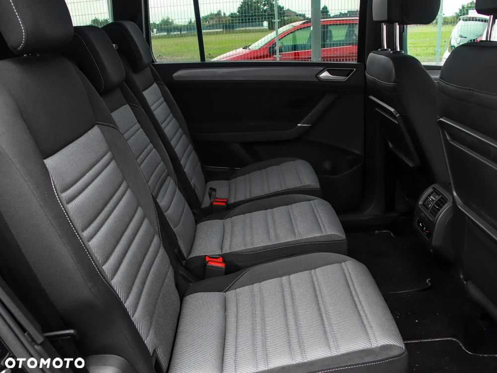 Volkswagen Touran 2.0 TDI BMT Highline DSG - 12