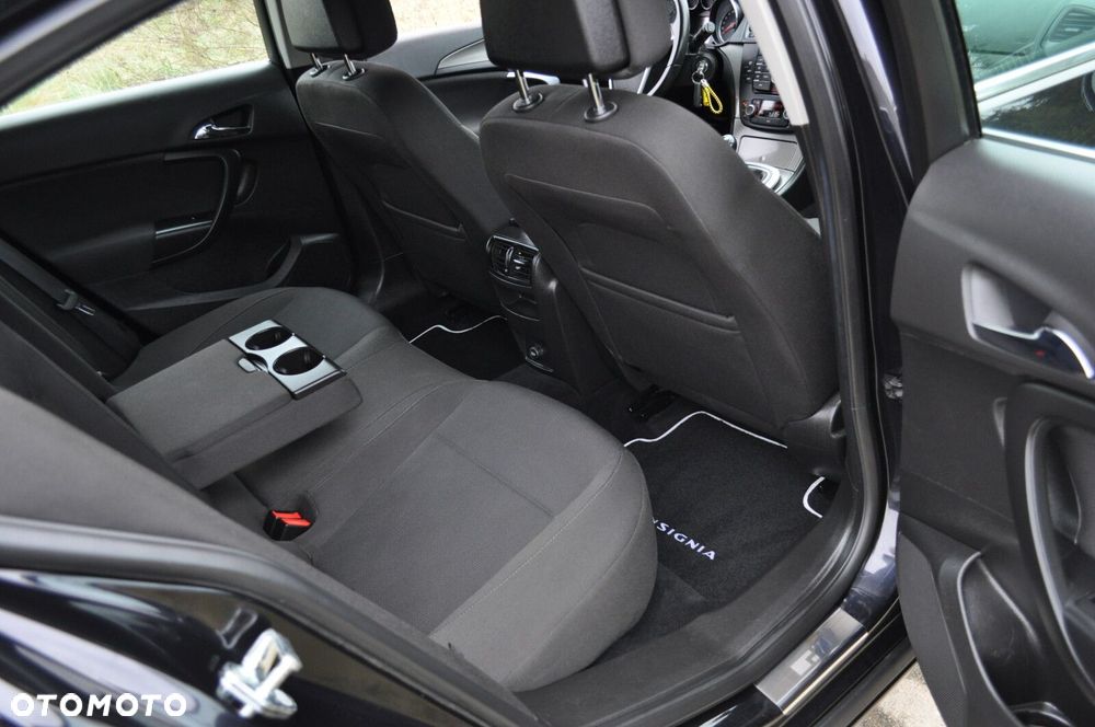 Opel Insignia - 13