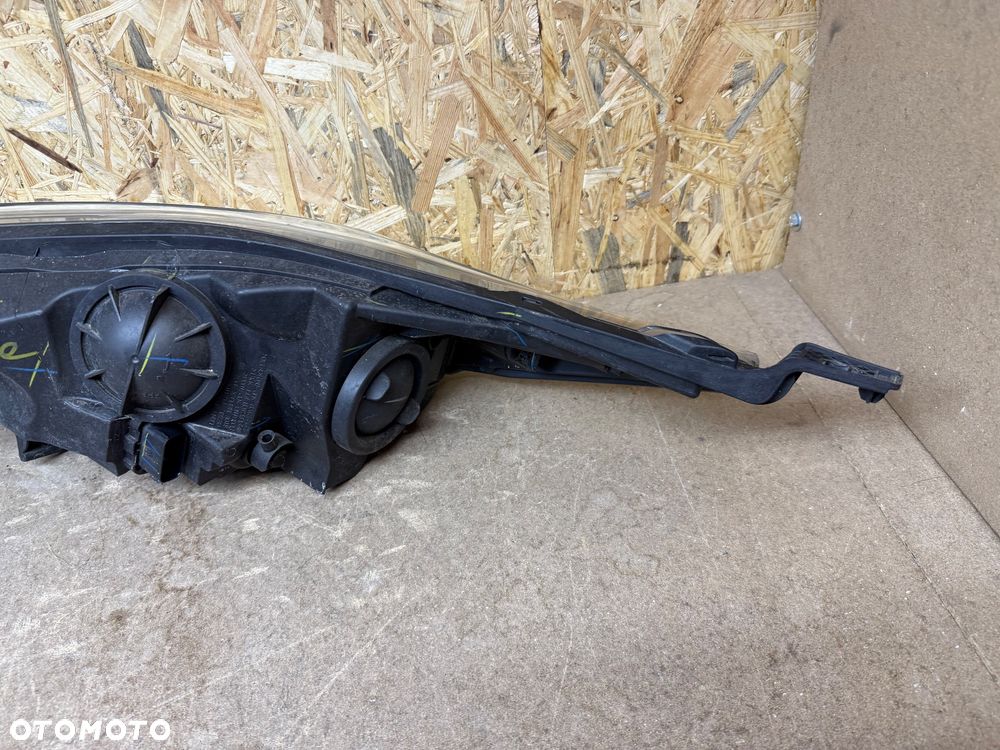 LAMPY LEWA PRAWA KOMPLET FORD FIESTA MK7 LIFT USA - 4
