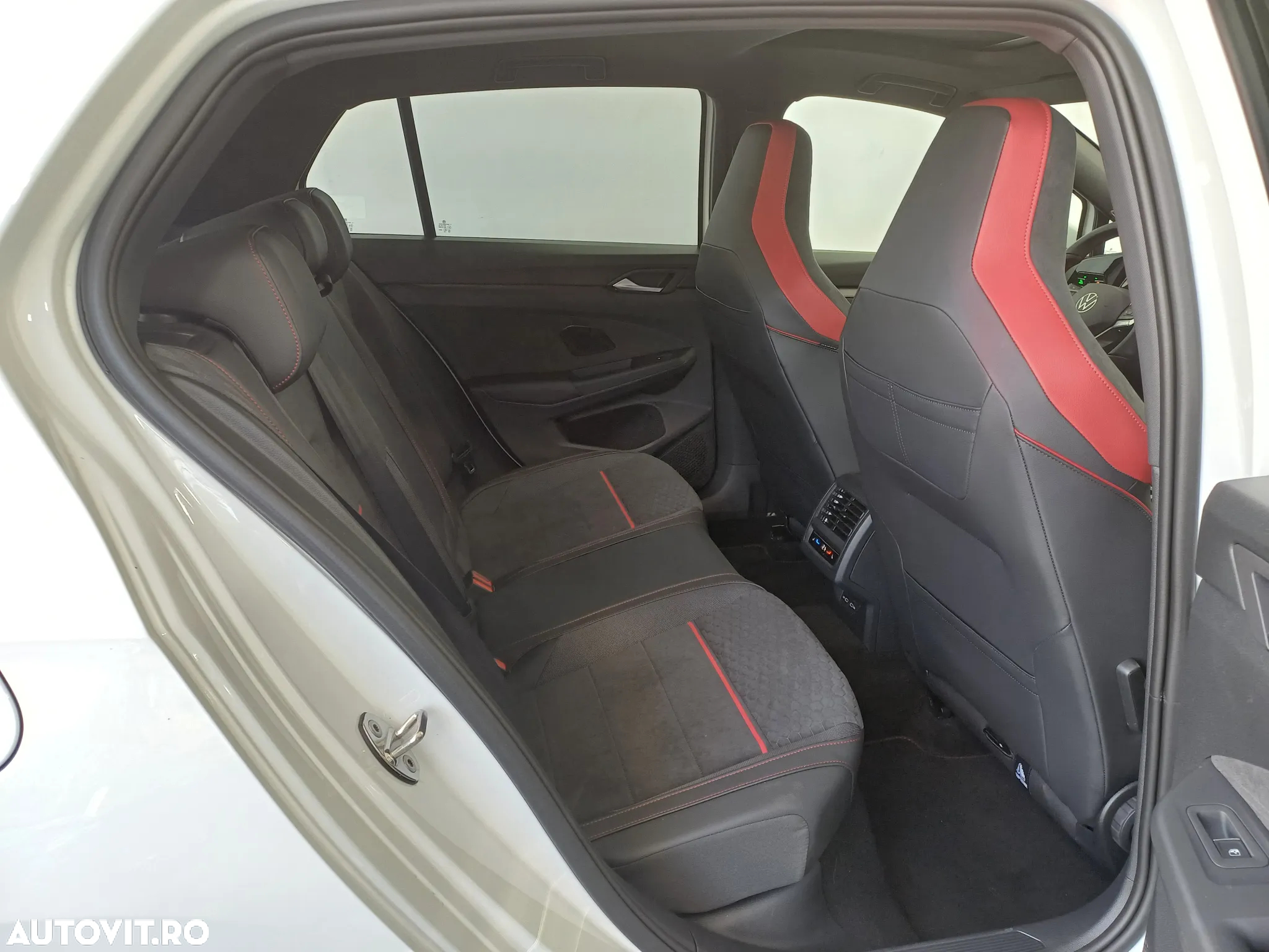 Volkswagen Golf GTI Clubsport - 36
