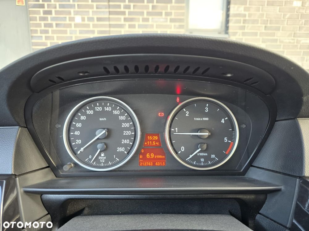BMW Seria 5 520d Edition Fleet Exclusive - 32