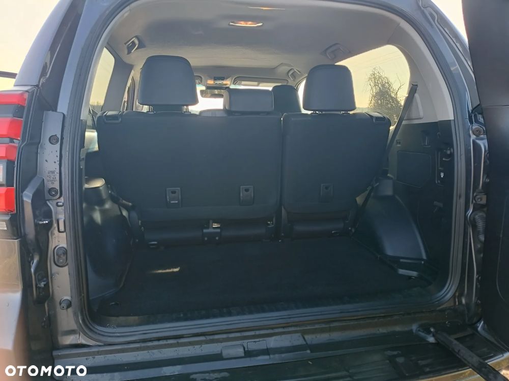 Toyota Land Cruiser LC 2.8 D-4D Prado - 12