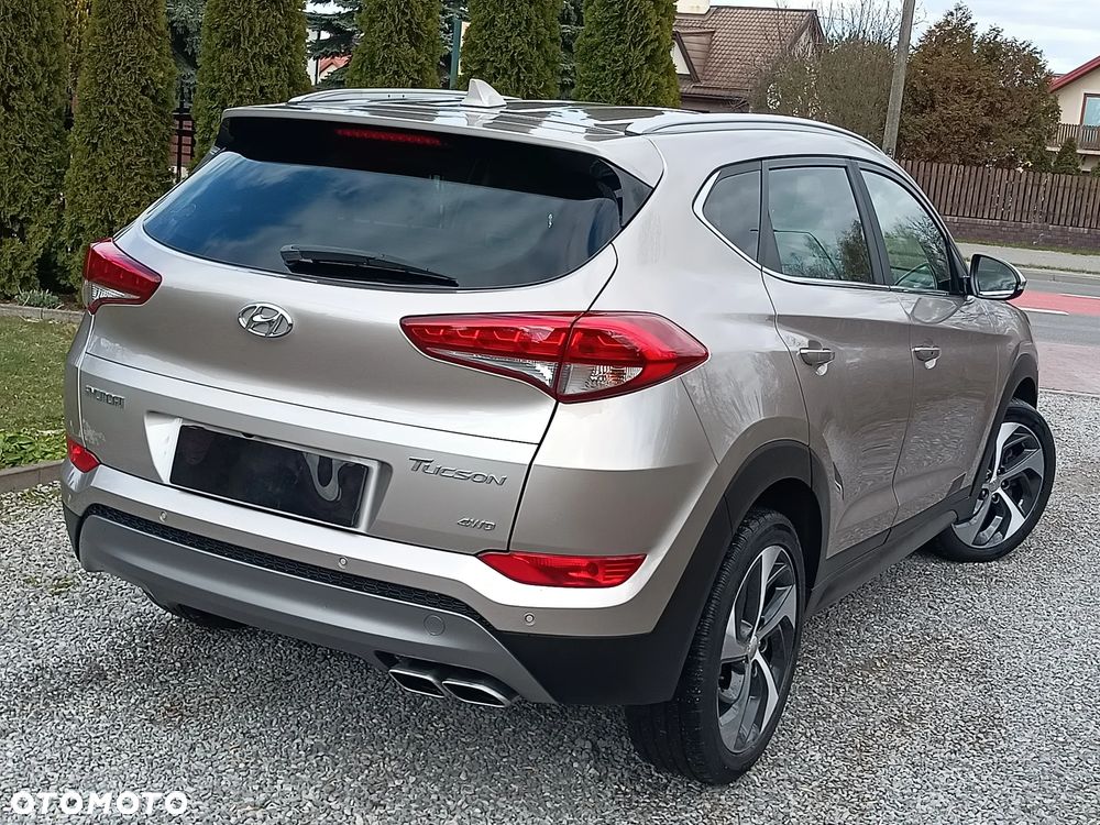 Hyundai Tucson - 10