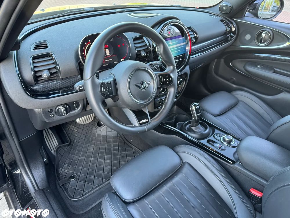 MINI Clubman - 12