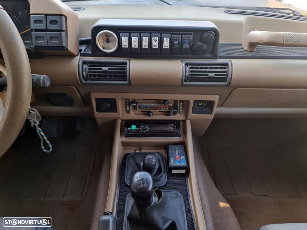 Land Rover Discovery 2.5 TDi - 16