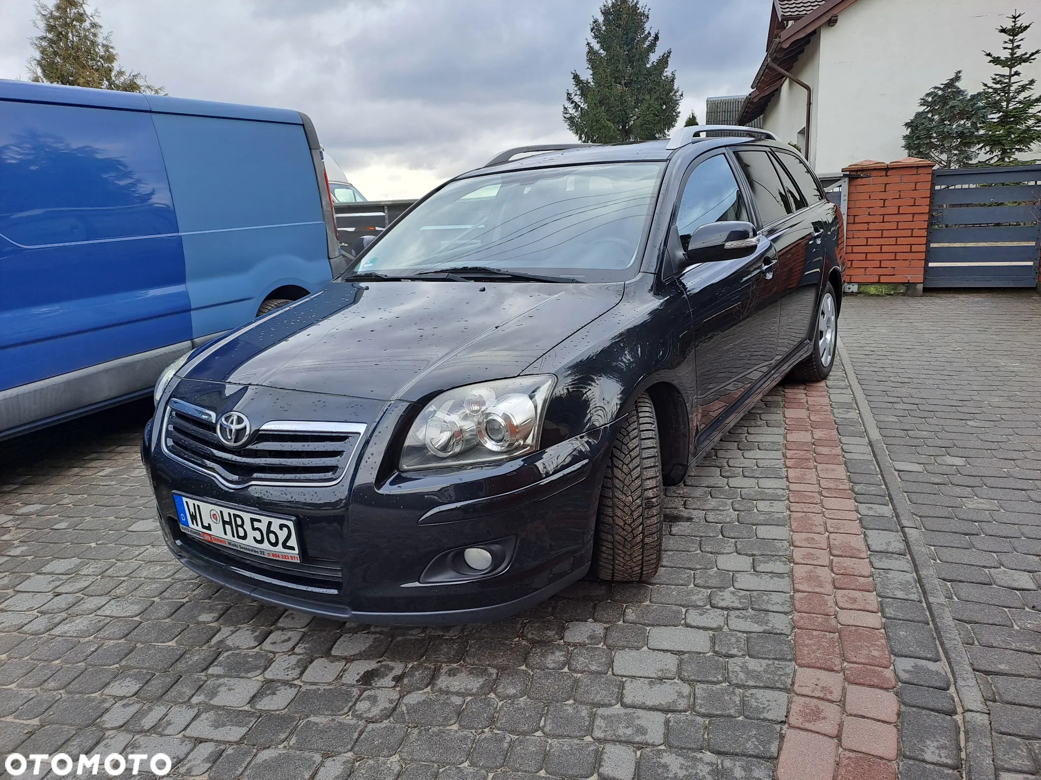 Toyota Avensis - 4