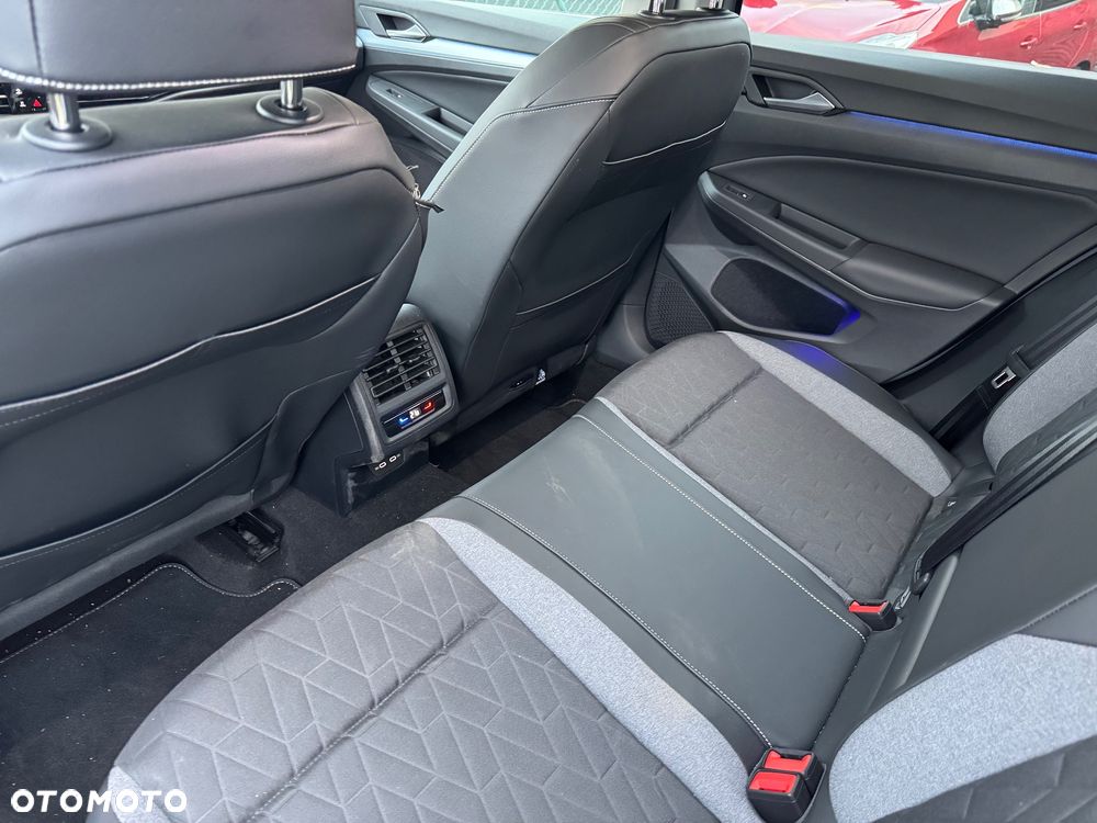Volkswagen Golf 2.0 TDI SCR DSG Goal - 28