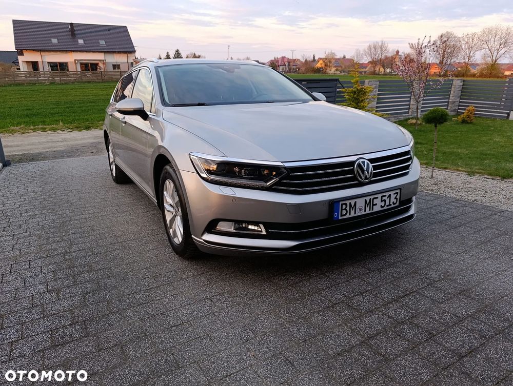 Volkswagen Passat 2.0 TDI (BlueMotion Technology) Comfortline - 17