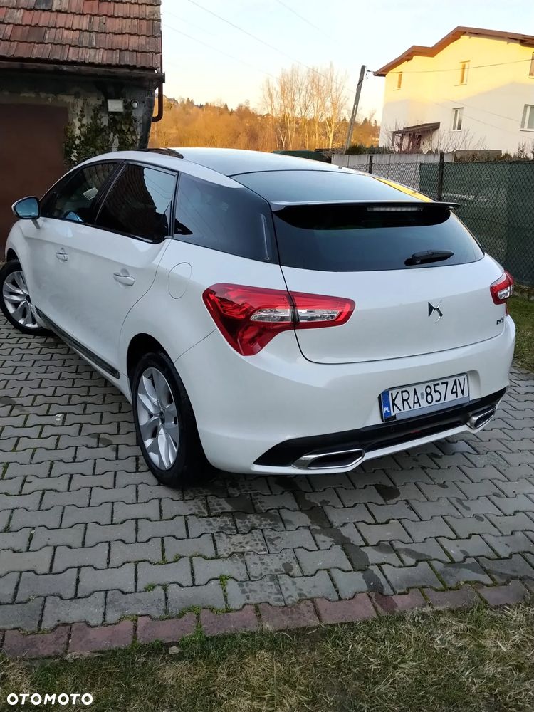 DS Automobiles DS 5 - 15