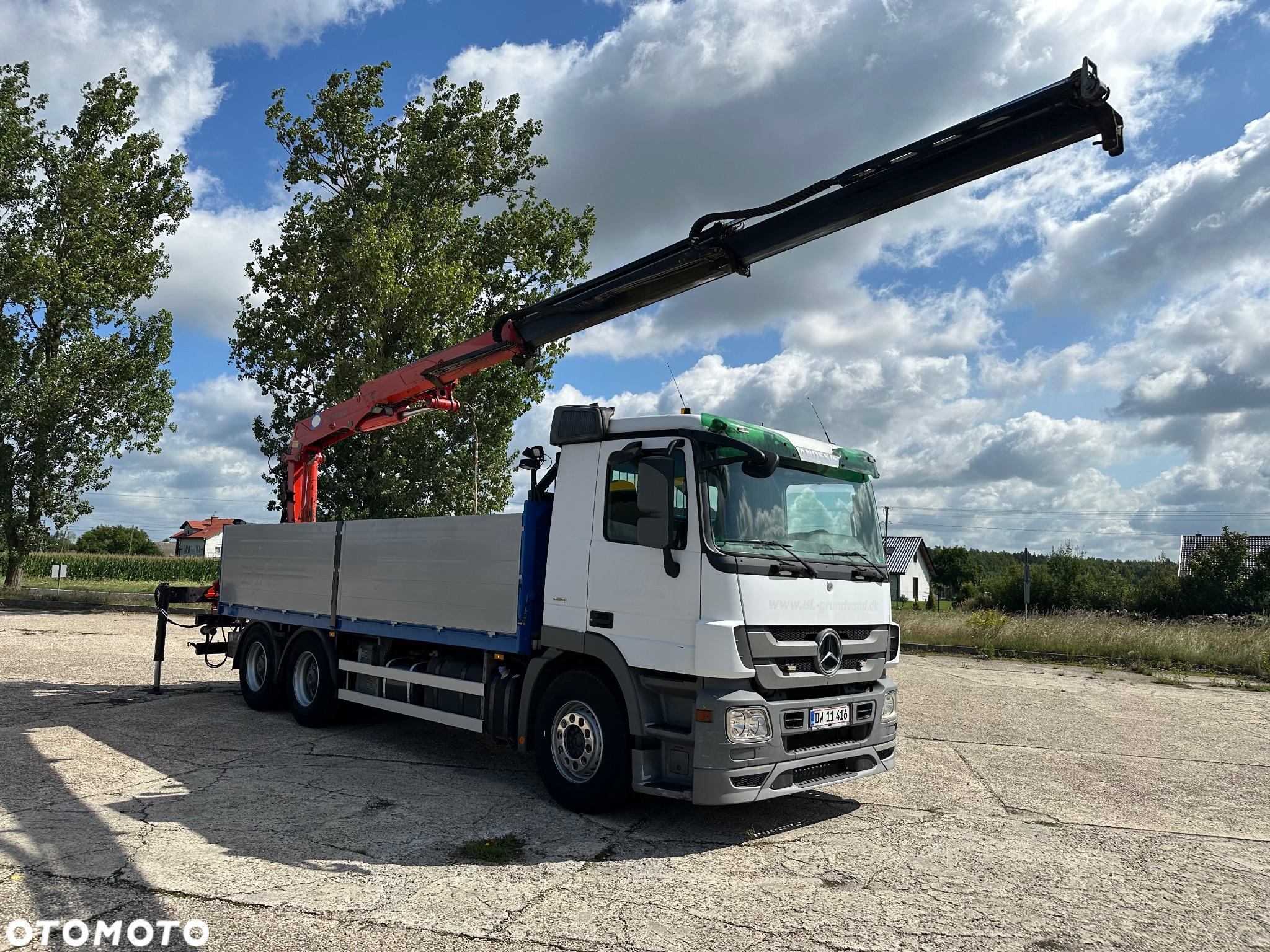 Mercedes-Benz ACTROS 2641 6X4 HDS HMF 2000 L 2 - 2