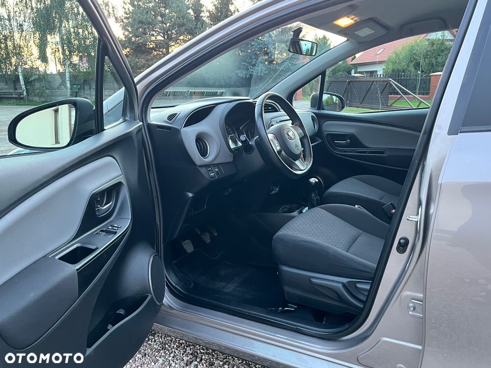 Toyota Yaris 1.0 VVT-i Comfort - 9