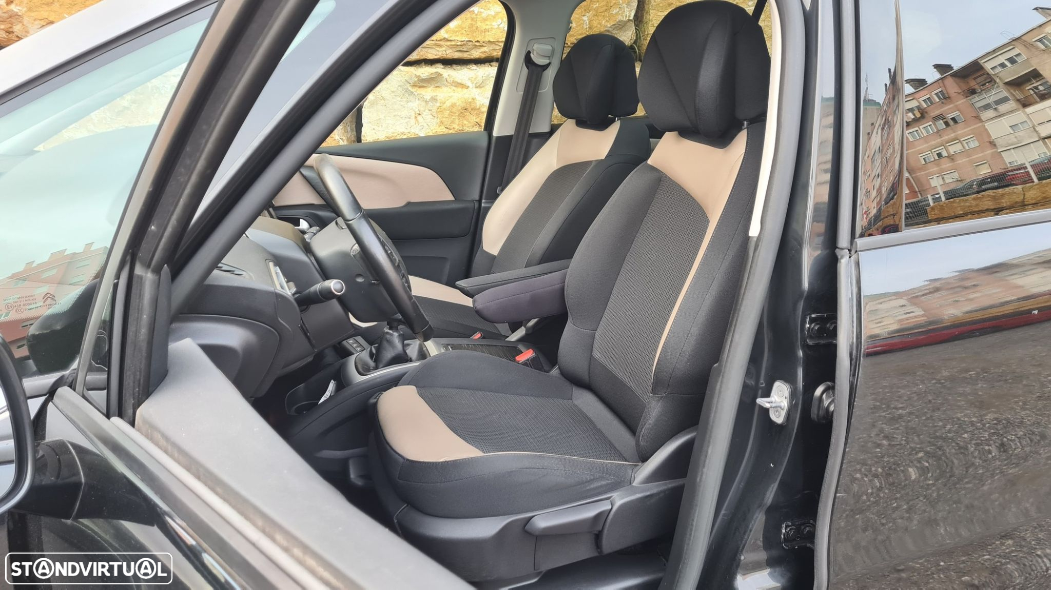 Citroën C4 Grand Picasso 1.6 BlueHDi Exclusive - 29