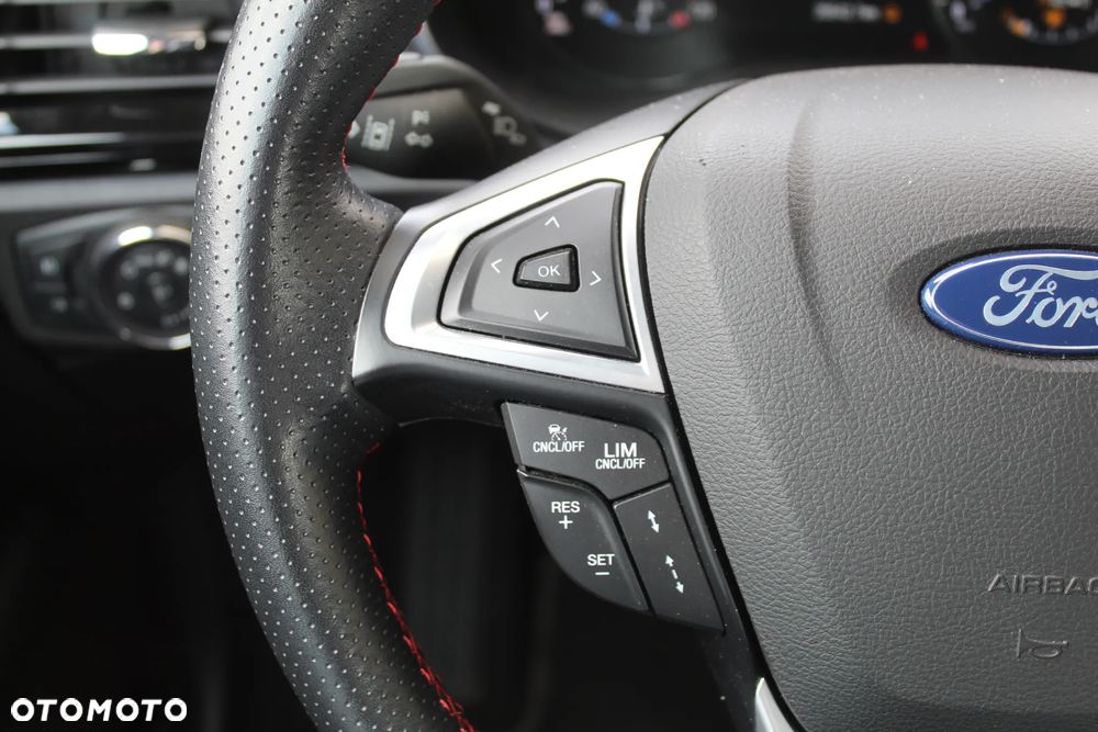 Ford Mondeo 1.5 EcoBoost Start-Stopp ST-Line - 25