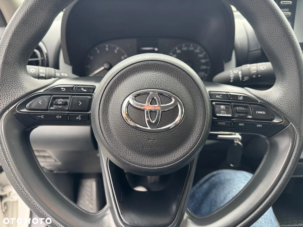 Toyota Yaris 1.0 Active - 7