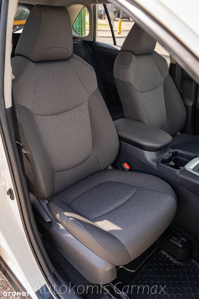 Toyota RAV4 - 20