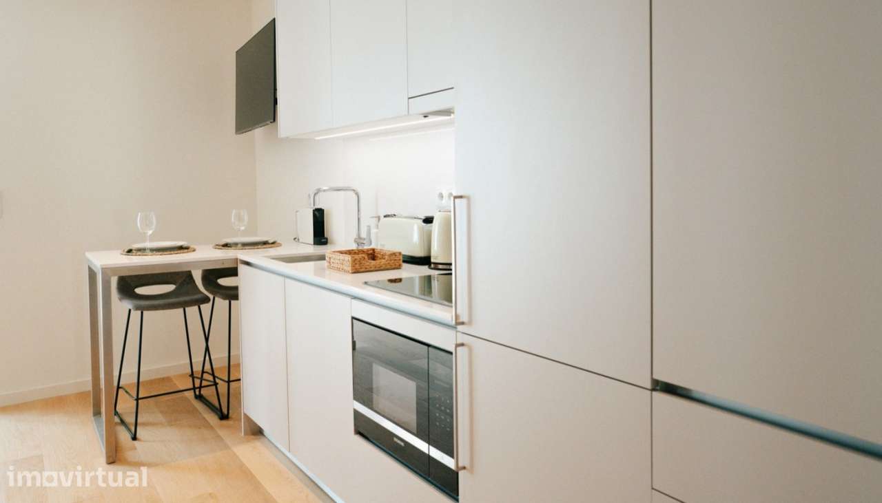 Apartamento turístico T0 à venda no centro do Porto - Grande imagem: 4/12
