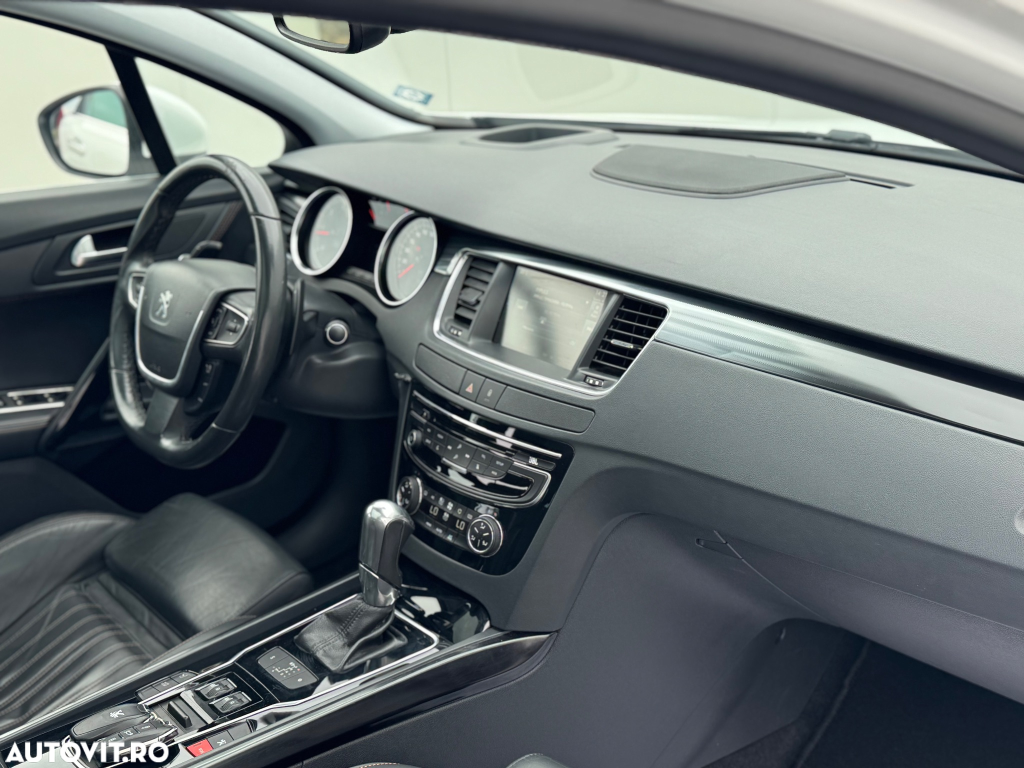 Peugeot 508 RXH BlueHDi 180 EAT6 Stop&Start - 8