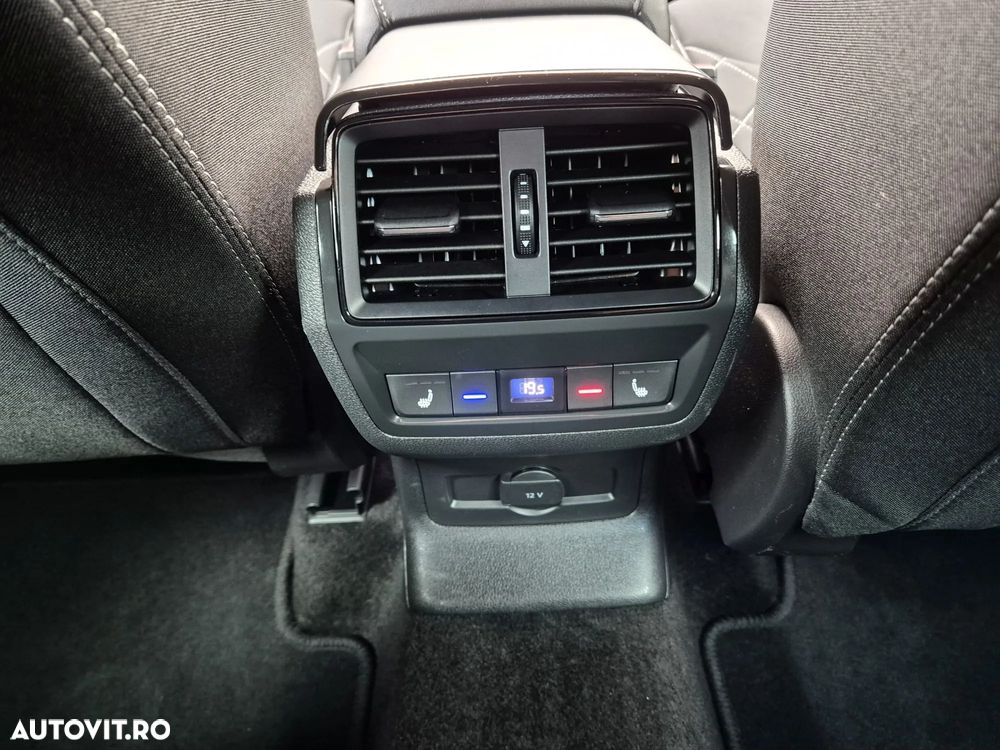 Skoda Karoq 2.0 TDI SCR 4x4 DSG Sportline - 12