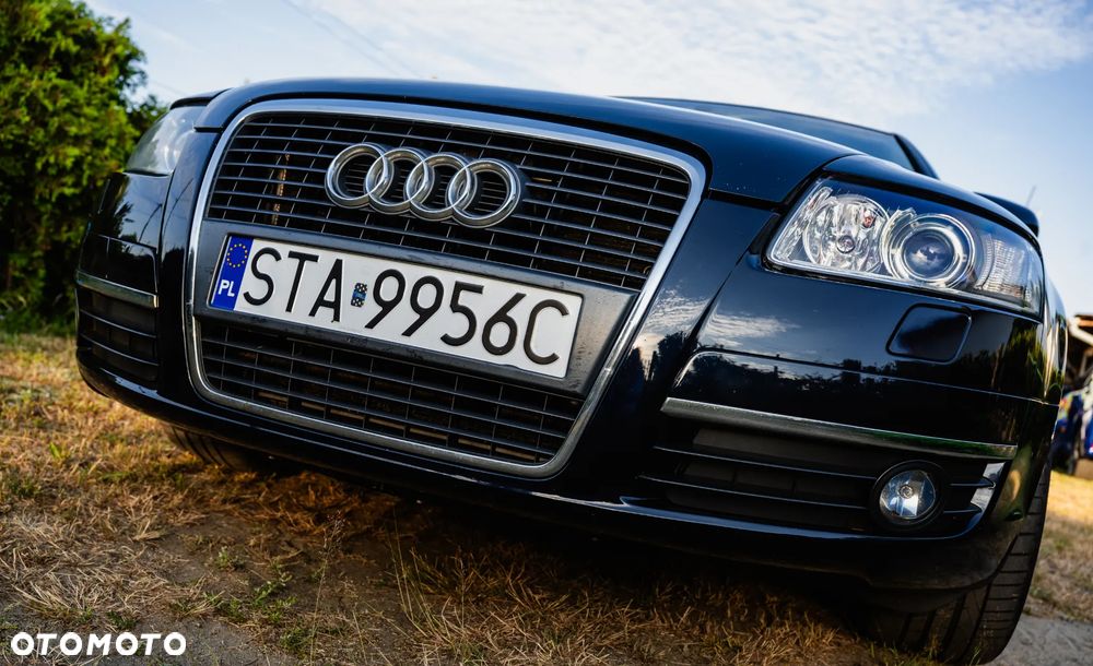 Audi A6 Limousine 2.4 - 3