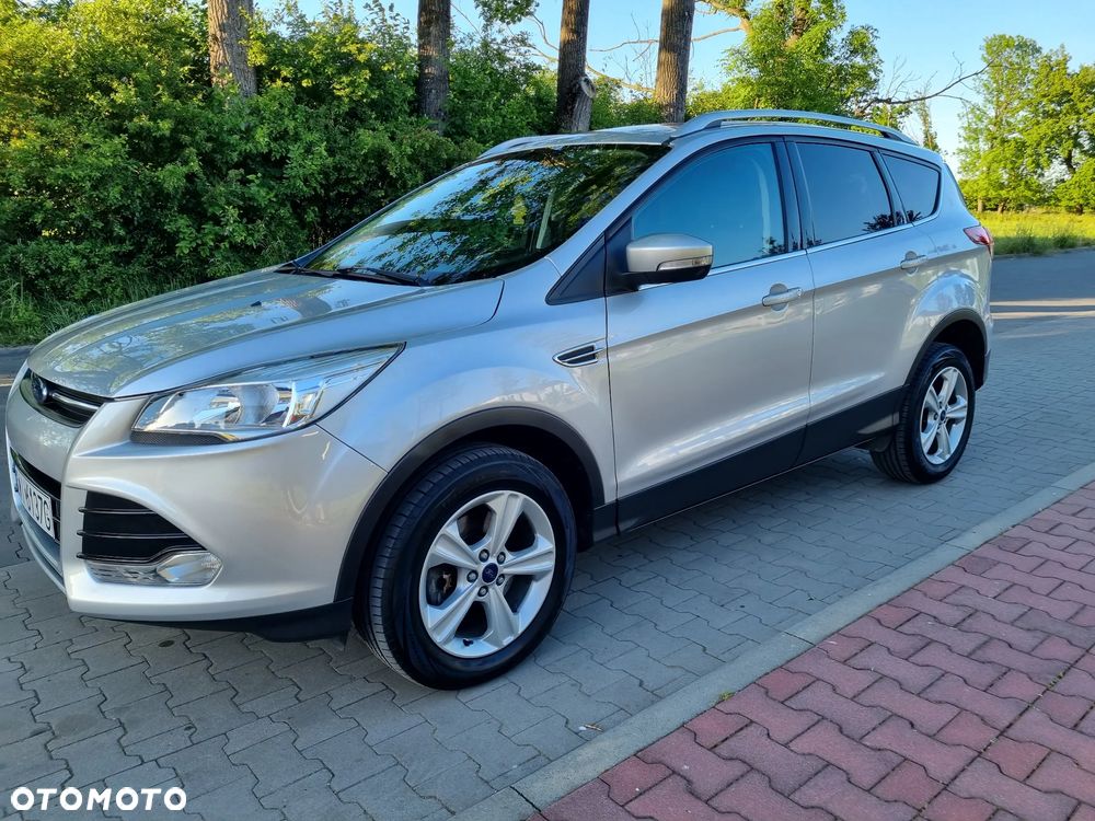 Ford Kuga 2.0 TDCi 4x2 Trend - 25