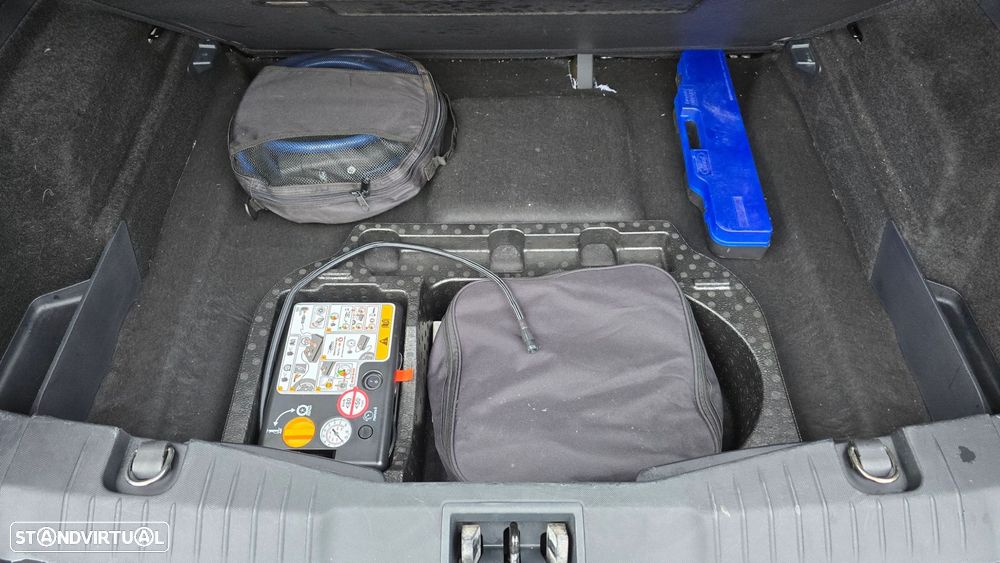 Ford Mustang Mach-E - 53