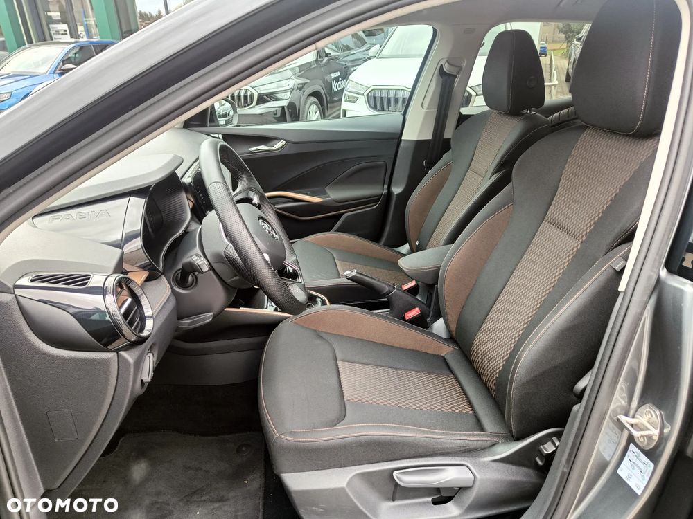 Skoda Fabia 1.0 TSI Style Color - 9